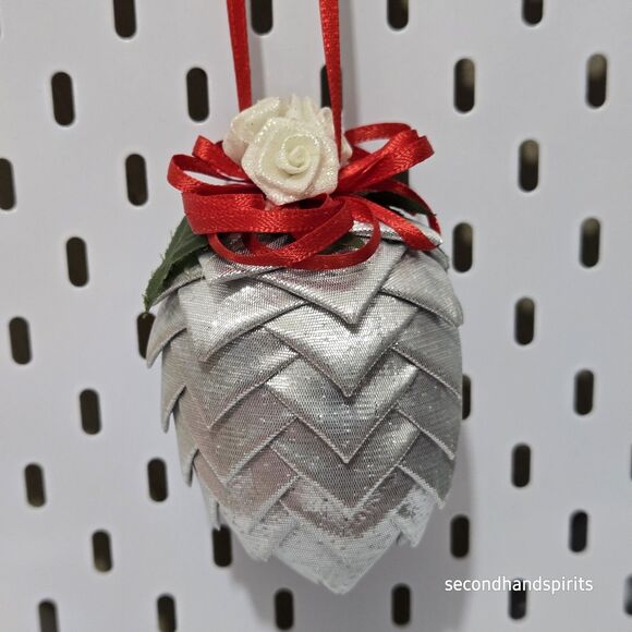 Christmas Tree Homemade Fabric Pinecone Tree Ornament Silver 3" - Picture 4 of 4